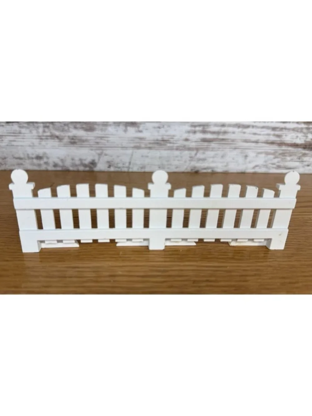 Department 56 Village Picket Fence 4 Pieces Cast Metal White 6” Long
